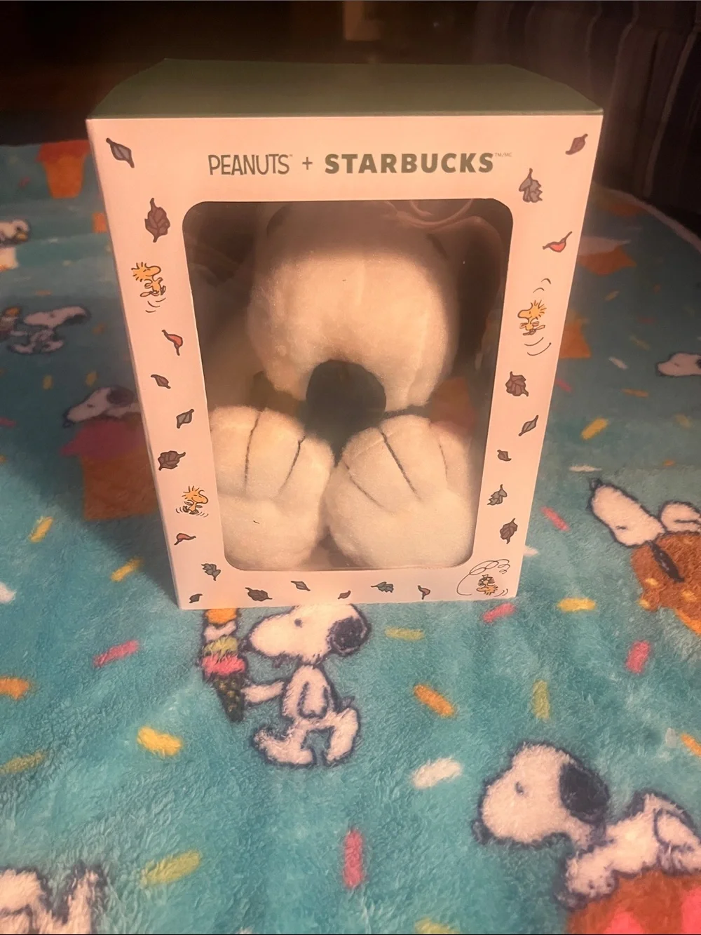 Peanuts x Starbucks Snoopy Plush Bath & Body Accessory - White
